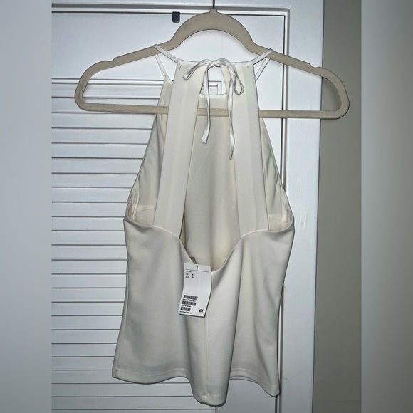 H&M Halter Top - Picture 2 of 2
